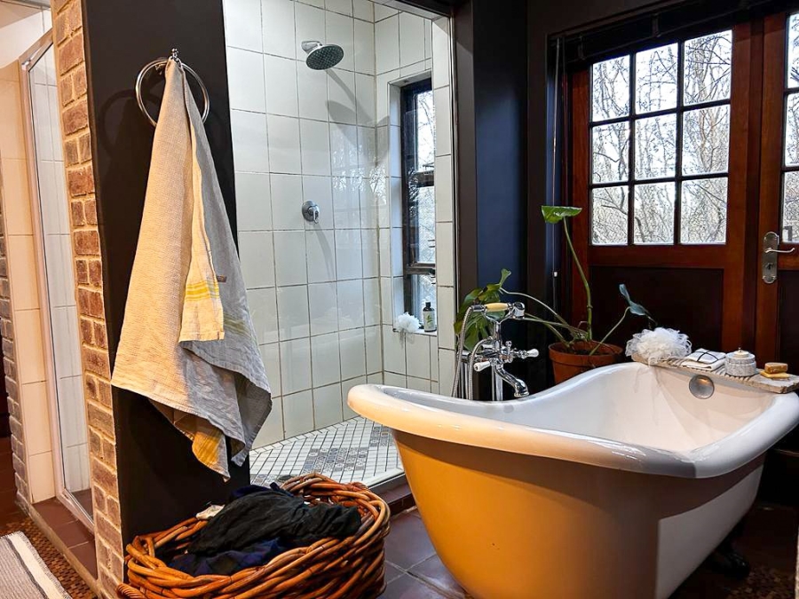 4 Bedroom Property for Sale in Potchefstroom Rural North West